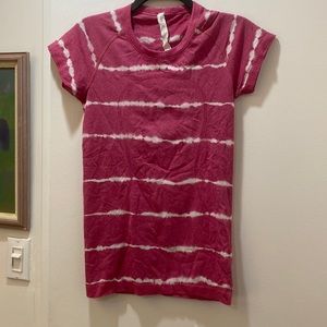 Swiftly Tech Short Sleeve Shirt